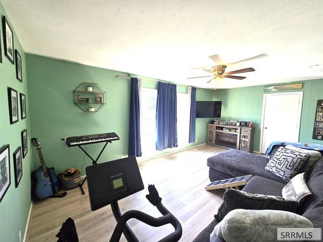 1405 N Hayes Avenue, Pocatello, ID 83204