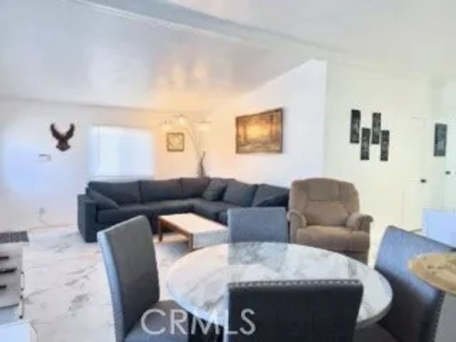 15621 Beach 61, Westminster, CA 92683