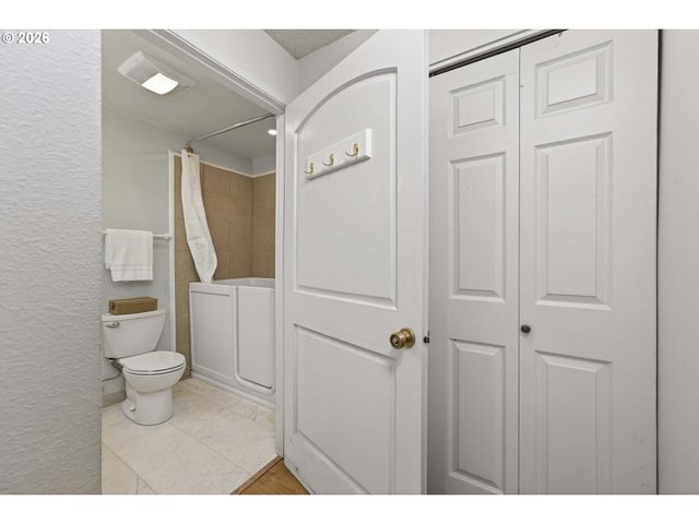 13409 Nw 11TH Ave C, Vancouver, WA 98685