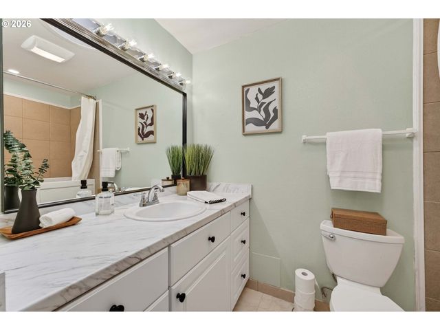 13409 Nw 11TH Ave C, Vancouver, WA 98685