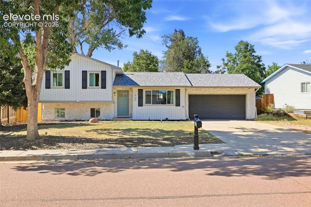 1960 Bula Drive, Colorado Springs, CO 80915 — exterior