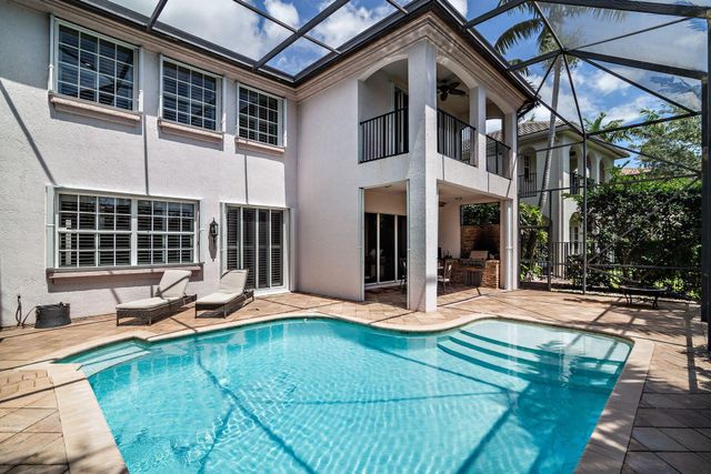 2002 Graden Drive, Palm Beach Gardens, FL 33410