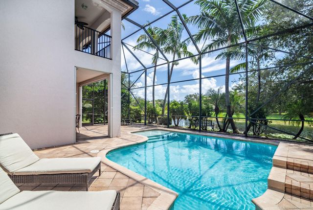 2002 Graden Drive, Palm Beach Gardens, FL 33410