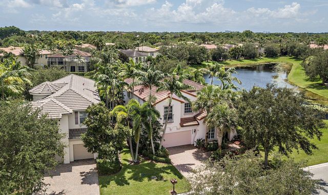 2002 Graden Drive, Palm Beach Gardens, FL 33410