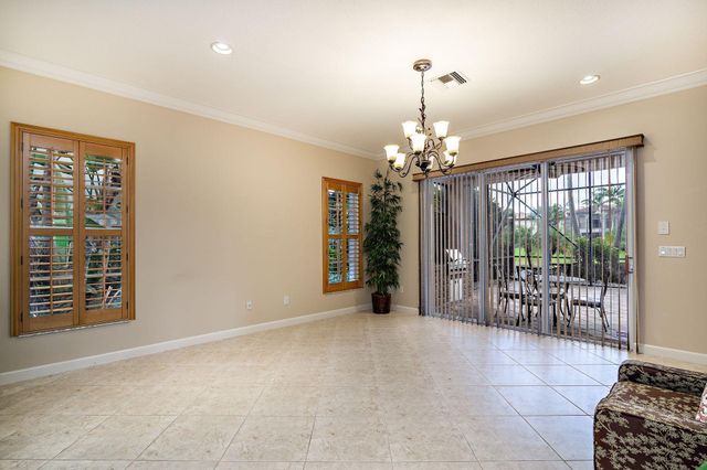 2002 Graden Drive, Palm Beach Gardens, FL 33410