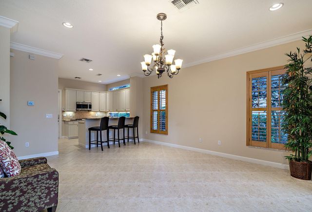 2002 Graden Drive, Palm Beach Gardens, FL 33410
