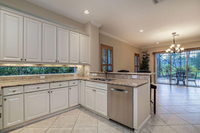 2002 Graden Drive, Palm Beach Gardens, FL 33410