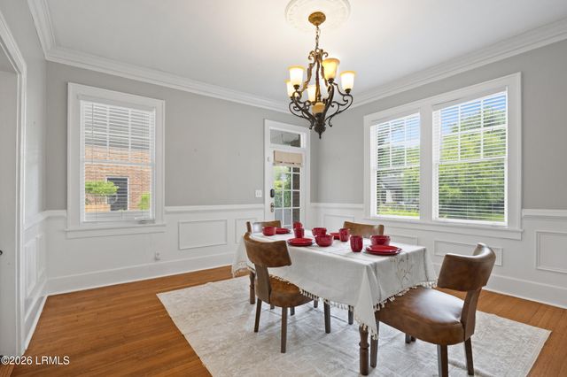 535 E 44th Street, Savannah, GA 31405