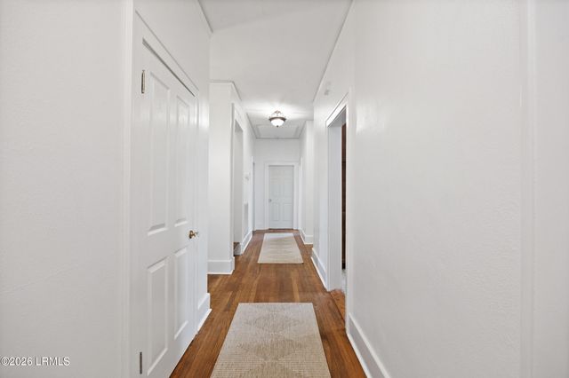 535 E 44th Street, Savannah, GA 31405