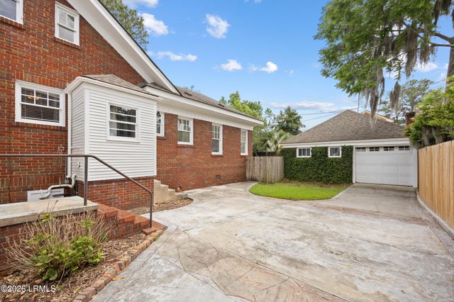 535 E 44th Street, Savannah, GA 31405
