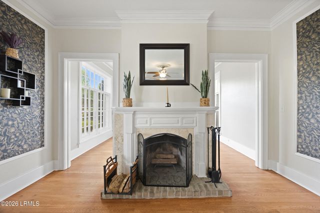 535 E 44th Street, Savannah, GA 31405