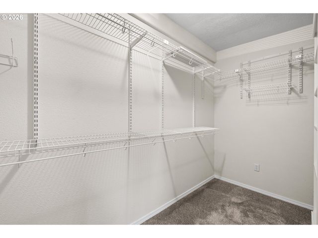 6000 Se 128TH Ave, Portland, OR 97236