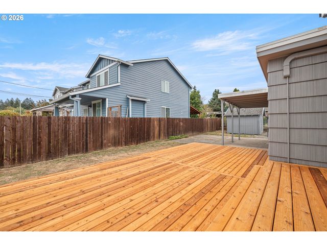 6000 Se 128TH Ave, Portland, OR 97236