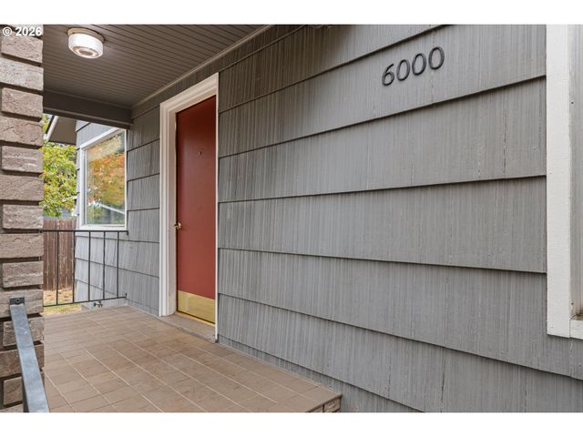 6000 Se 128TH Ave, Portland, OR 97236