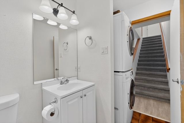 1535 Avenida De Las Americas, Santa Fe, NM 87507