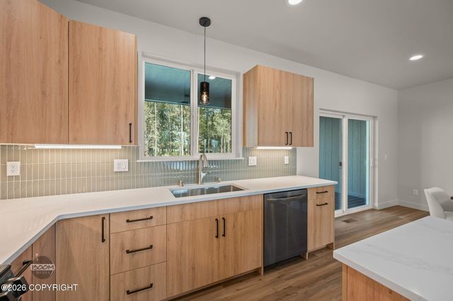 5741 S Gates Street, Palmer, AK 99645
