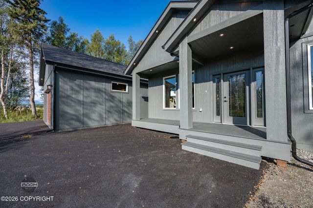 5741 S Gates Street, Palmer, AK 99645