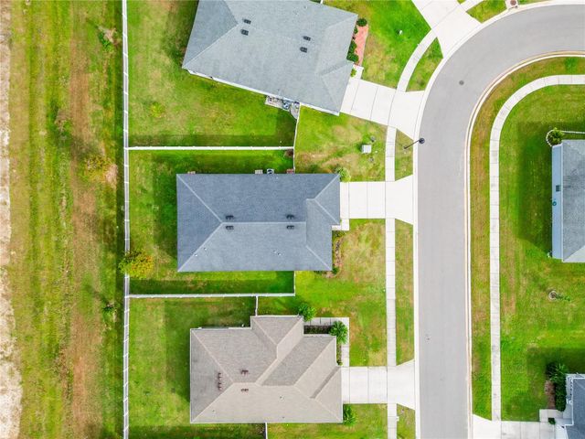 6945 GIDEON CIRCLE, Zephyrhills, FL 33541