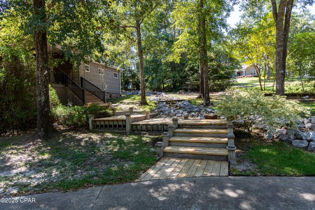 1310 Pine Bluff Court, Chipley, FL 32428
