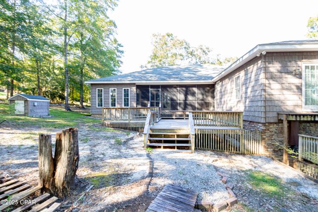 1310 Pine Bluff Court, Chipley, FL 32428