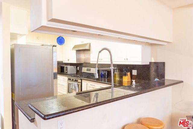 9025 Willis Avenue 158, Los Angeles, CA 91402