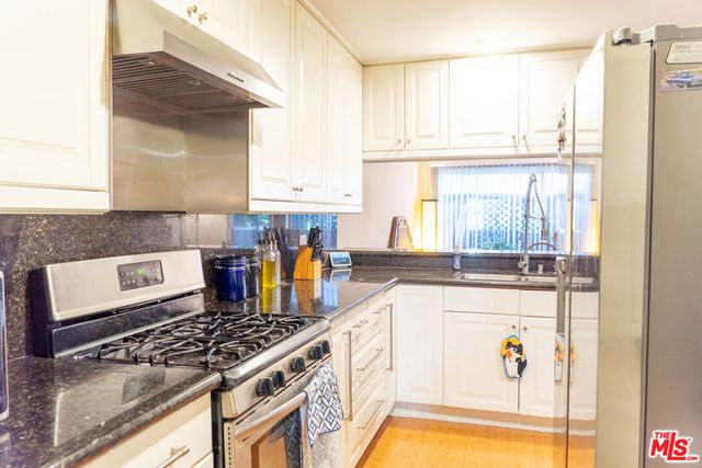 9025 Willis Avenue 158, Los Angeles, CA 91402