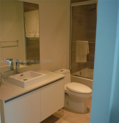 1600 SW 1st Ave 811, Miami, FL 33129