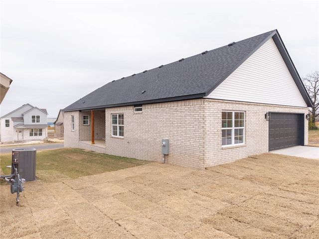 6812 Fir Street, Fort Smith, AR 72916