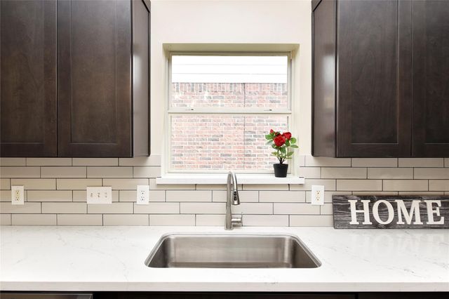 7715 Butler Lakes Court, Rosenberg, TX 77469
