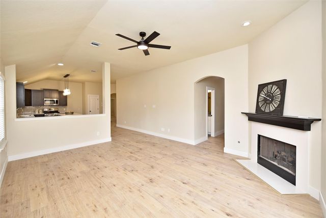 7715 Butler Lakes Court, Rosenberg, TX 77469