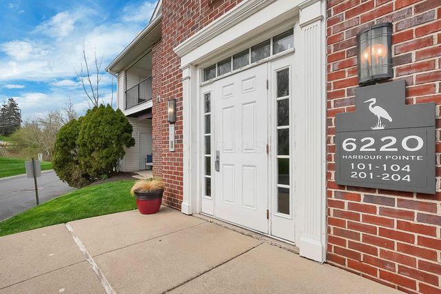 6220 Harbour Pointe, 101, Columbus, OH 43231