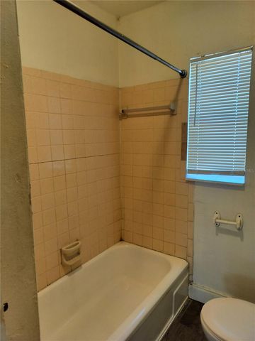 426 E STREET, Lake Wales, FL 33853