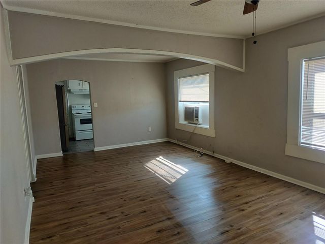 426 E STREET, Lake Wales, FL 33853