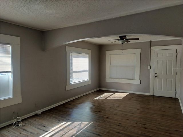 426 E STREET, Lake Wales, FL 33853