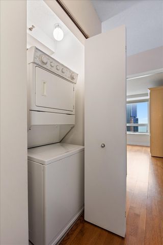 512 N McClurg Court 3904, Chicago, IL 60611