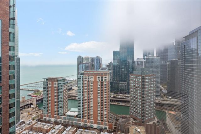 512 N McClurg Court 3904, Chicago, IL 60611