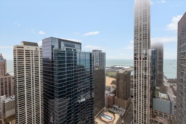 512 N McClurg Court 3904, Chicago, IL 60611