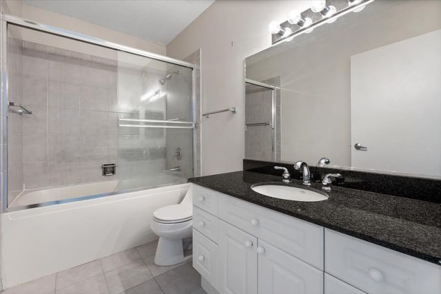 512 N McClurg Court 3904, Chicago, IL 60611