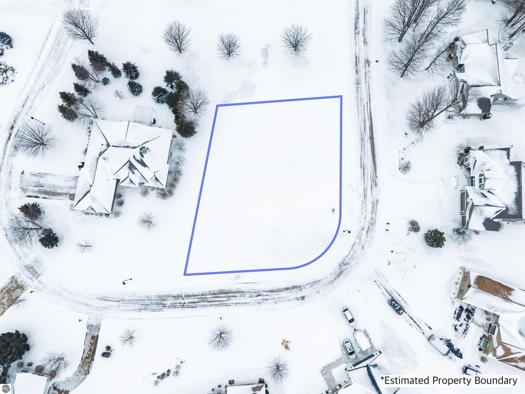 Image 1 of property listing at 4231 Wolverine Drive, Williamsburg, MI 49690