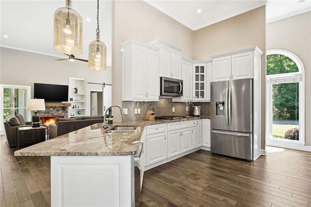 113 Copper Ridge Drive, Woodstock, GA 30188