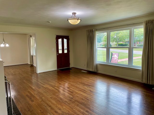 400 Pinecrest Dr., Dothan, AL 36301