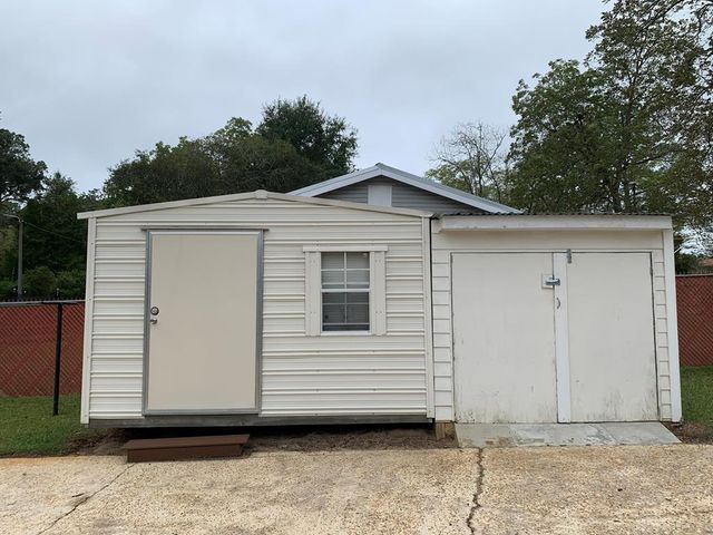 400 Pinecrest Dr., Dothan, AL 36301