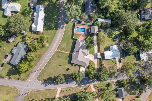 400 Pinecrest Dr., Dothan, AL 36301