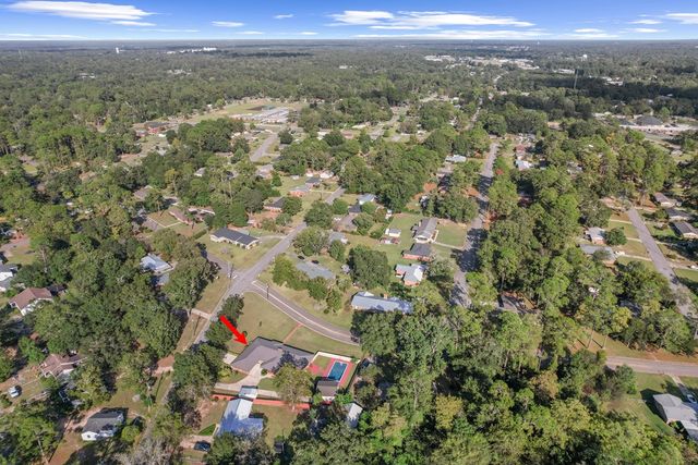 400 Pinecrest Dr., Dothan, AL 36301