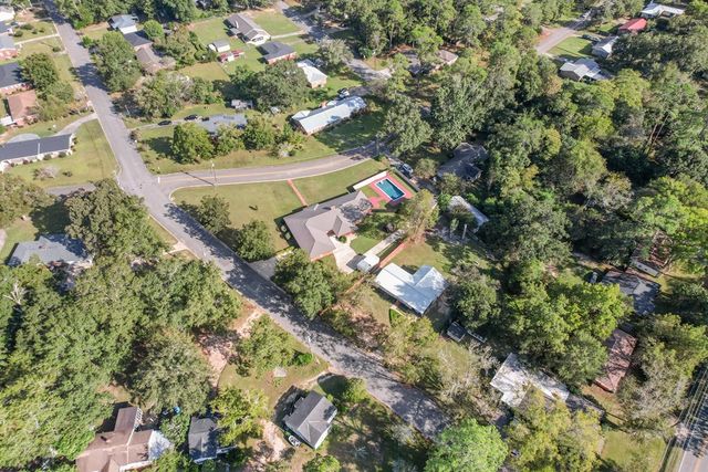 400 Pinecrest Dr., Dothan, AL 36301