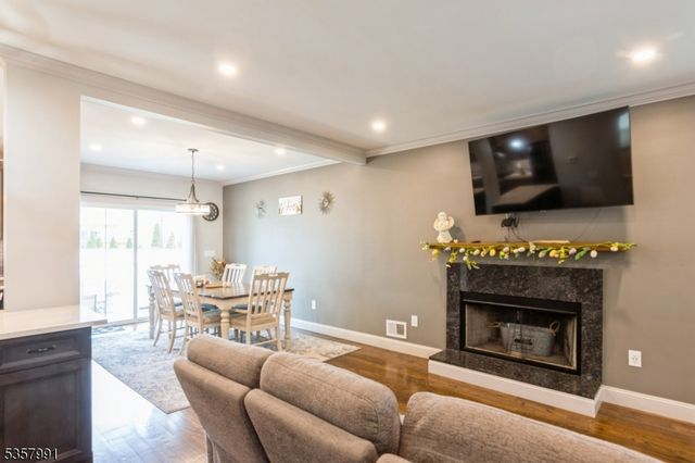 421 Cherry St, Roselle Park Boro, NJ 07204
