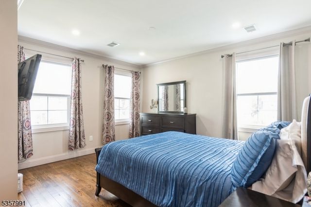 421 Cherry St, Roselle Park Boro, NJ 07204