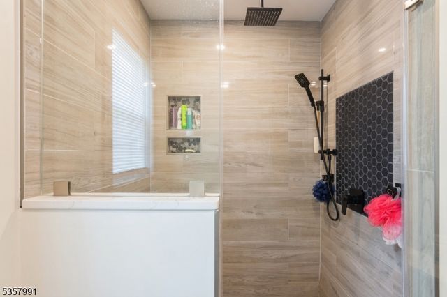 421 Cherry St, Roselle Park Boro, NJ 07204