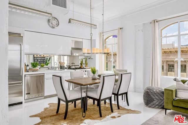 6253 Hollywood Boulevard 1202, Los Angeles, CA 90028