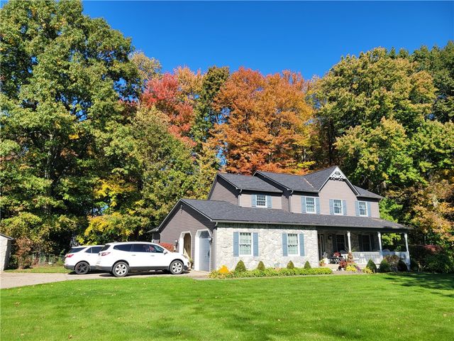 15 Willow Ln, Pine Twp, PA 16127